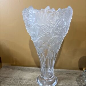 Shannon Crystal Rose Bouquet Frosted Glass Vase 14" Designs Ireland Czech Rep 3B